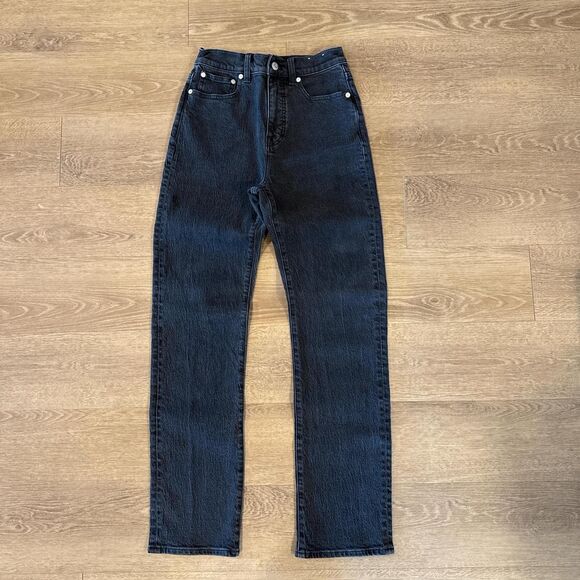 Madewell Denim - Madewell 90s Straight in faded black Size 25